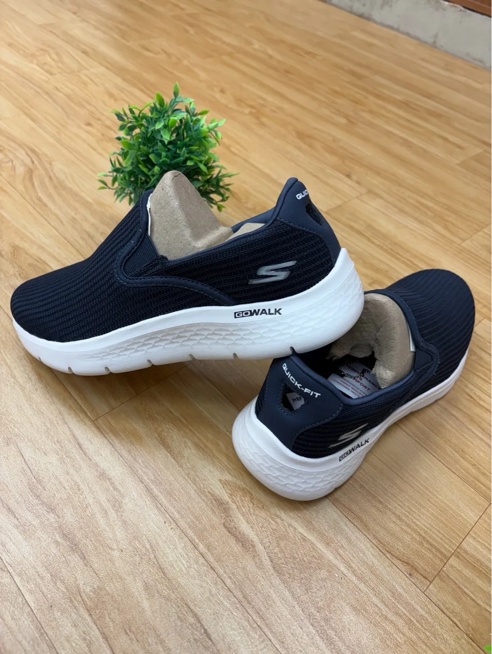 Slip-On Sneakers view 3