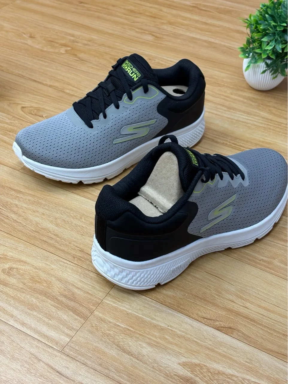 Skechers GOrun’ view 3