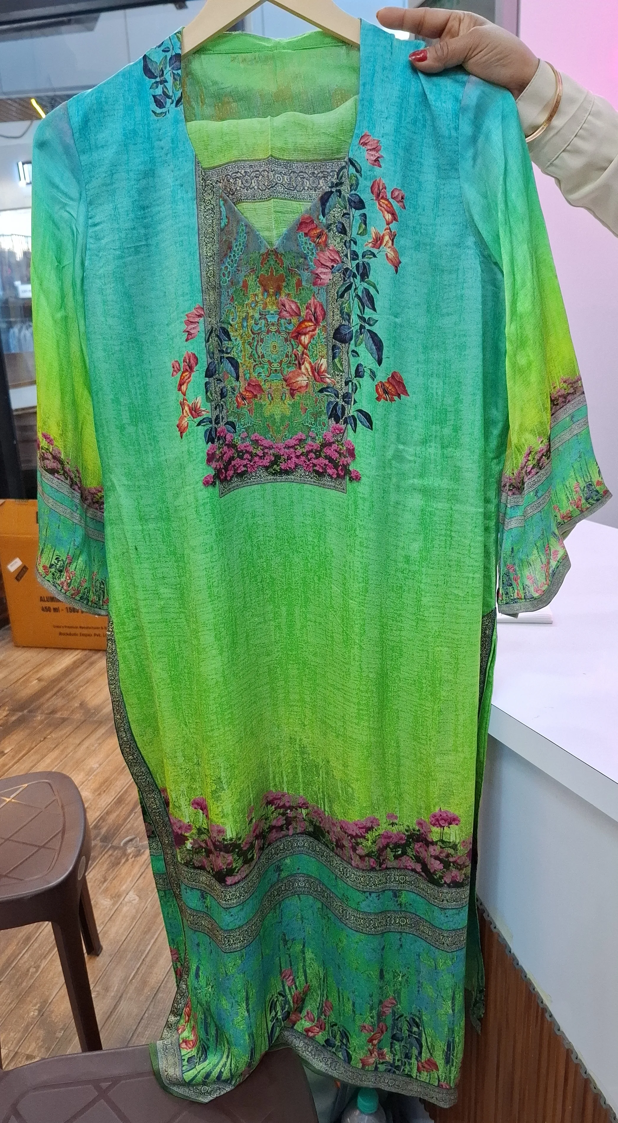 Floral Printed Kurti view 2