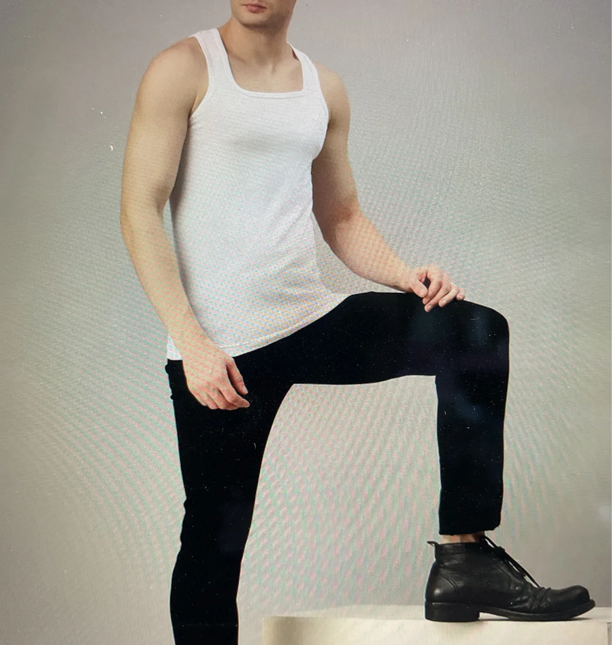 Zoiro Vest Square Neck view 3