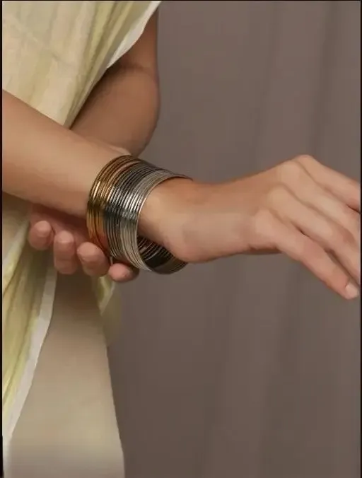 Pack Of 36 | Mixed Metal Bangles Set 2.4 view 3