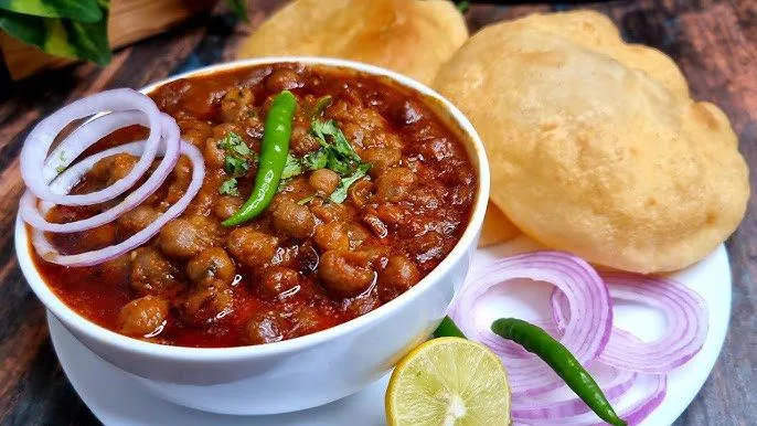 Chhole Bhature view 2
