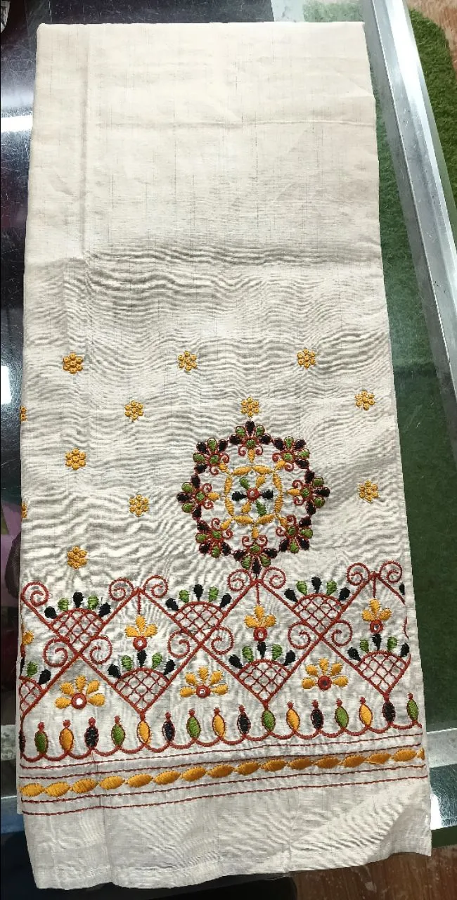 Handcrafted Batik Suite Pajama, Dupatta view 2