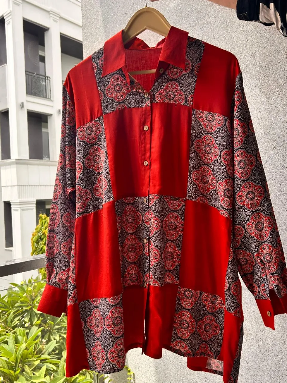 Ikkira Shirt view 2