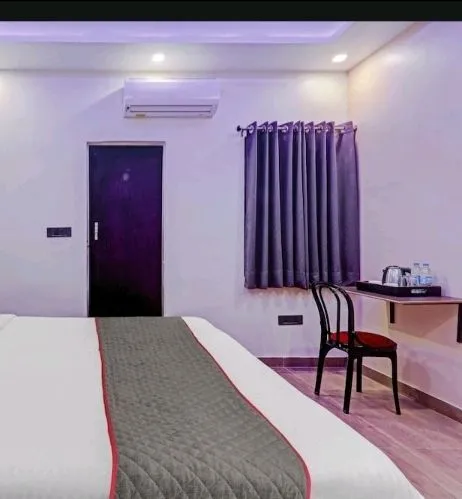 Deluxe Room view 2