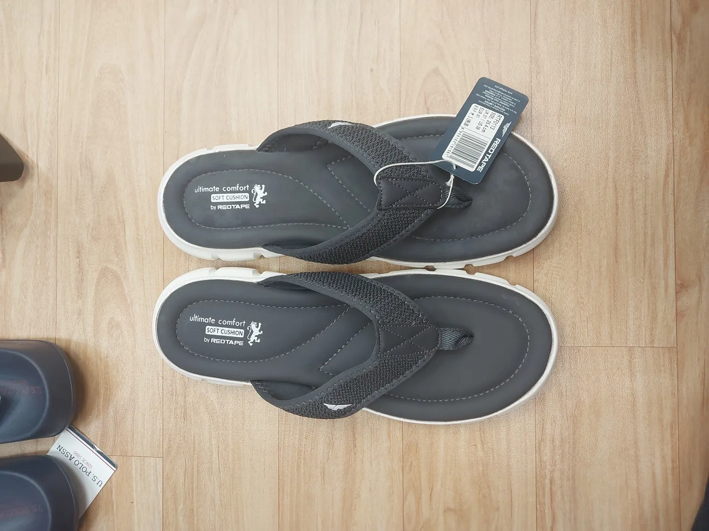 Redtape Mens Flip Flops view 2