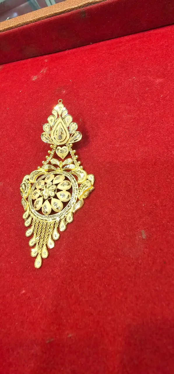 Jhala 18 Karat view 2