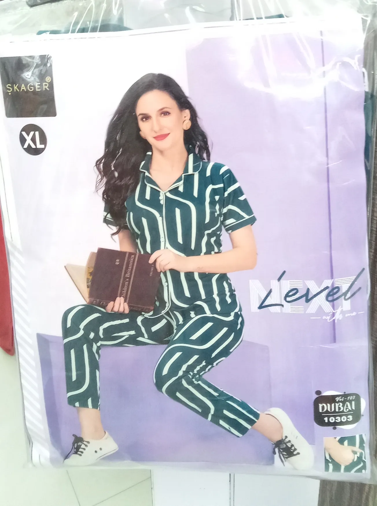 Skager Level Womens Night Suit view 3