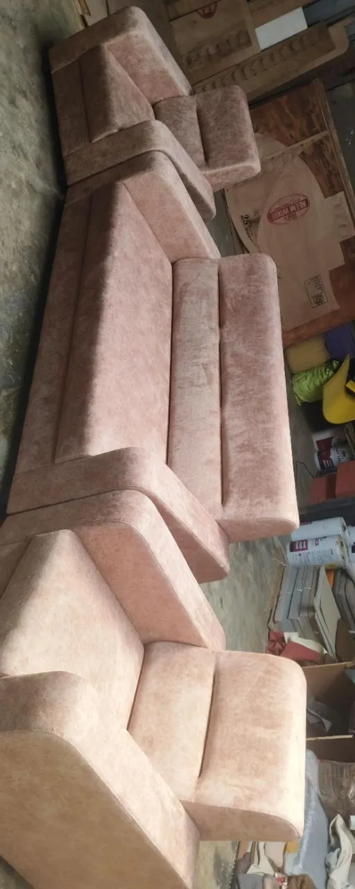 Modern Leather Sofa Set view 3