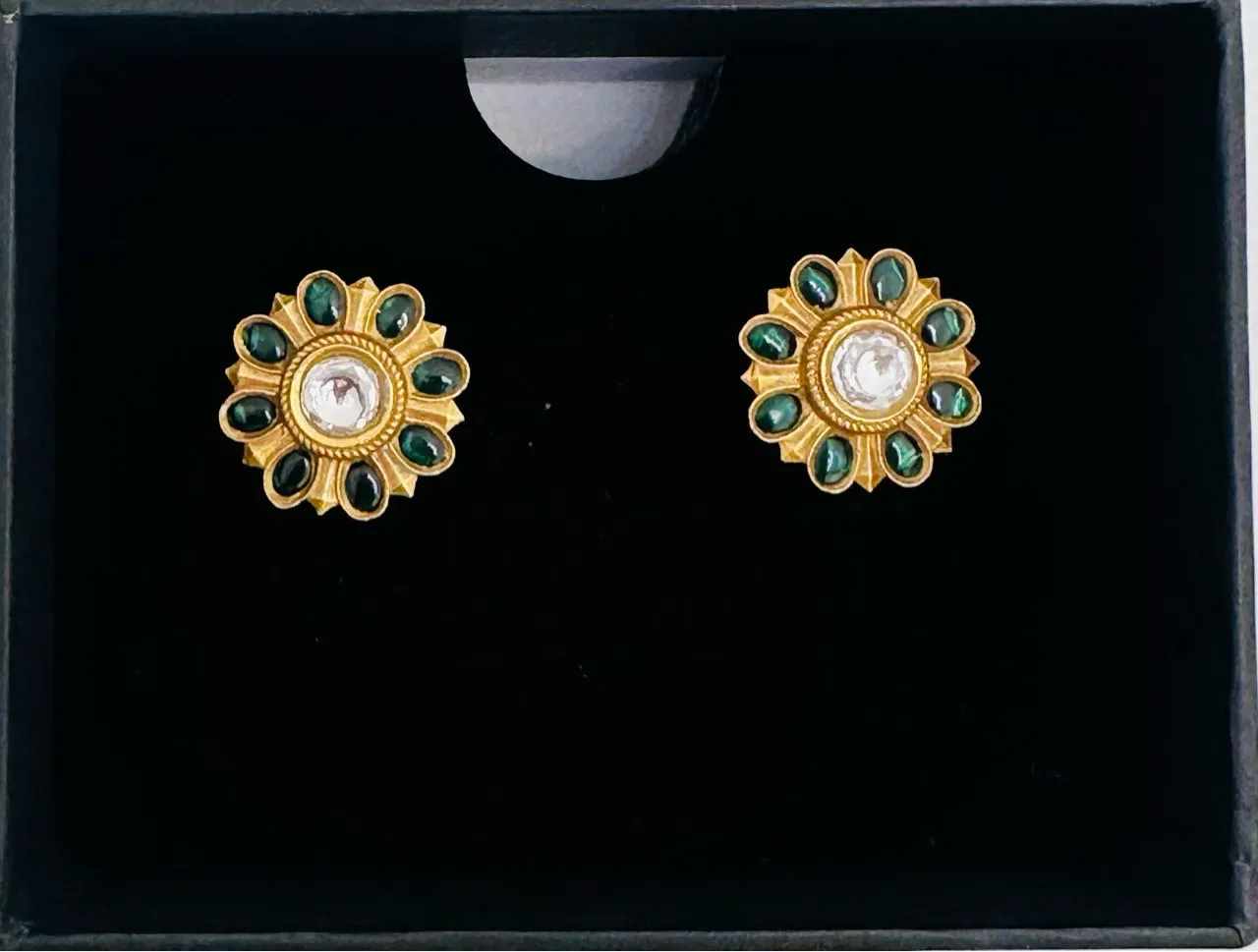 Traditional Kundan Earrings view 2