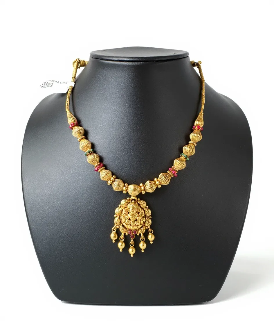 Traditional Temple Small Necklace view 3