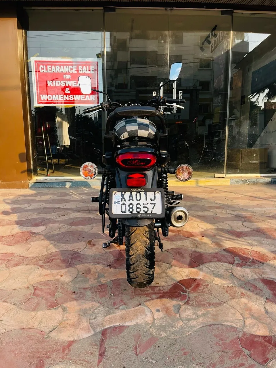 Bajaj Avenger 160street/2022 Model view 5