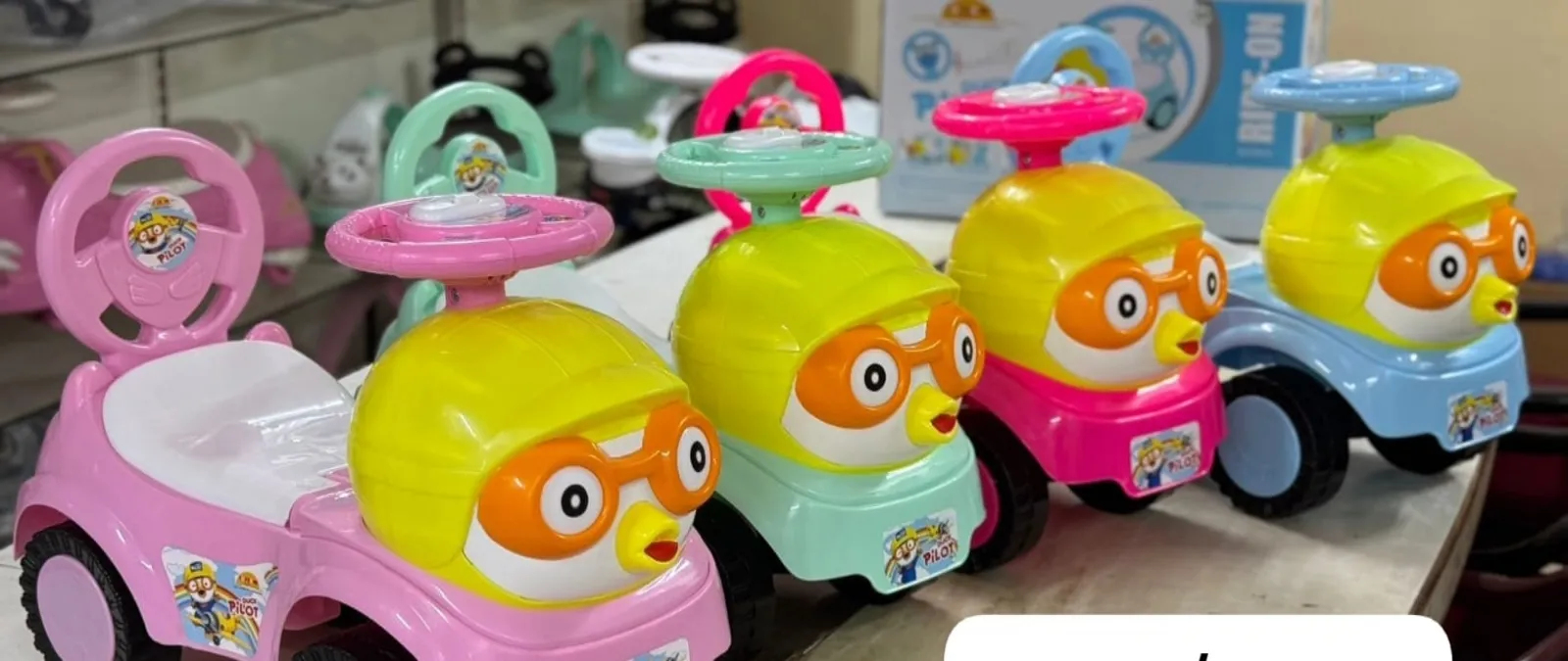 Pilot Cartoon Ride-On Car view 2