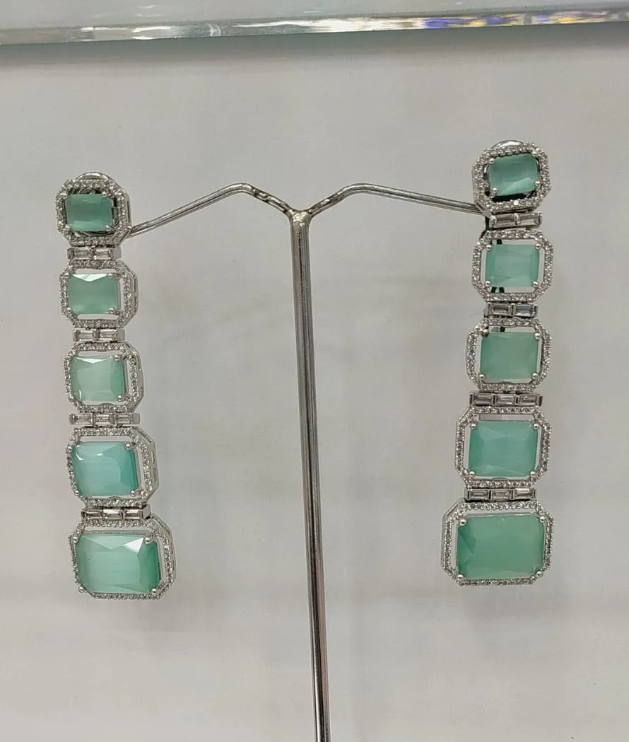 Green Gemstone Bracelet view 2