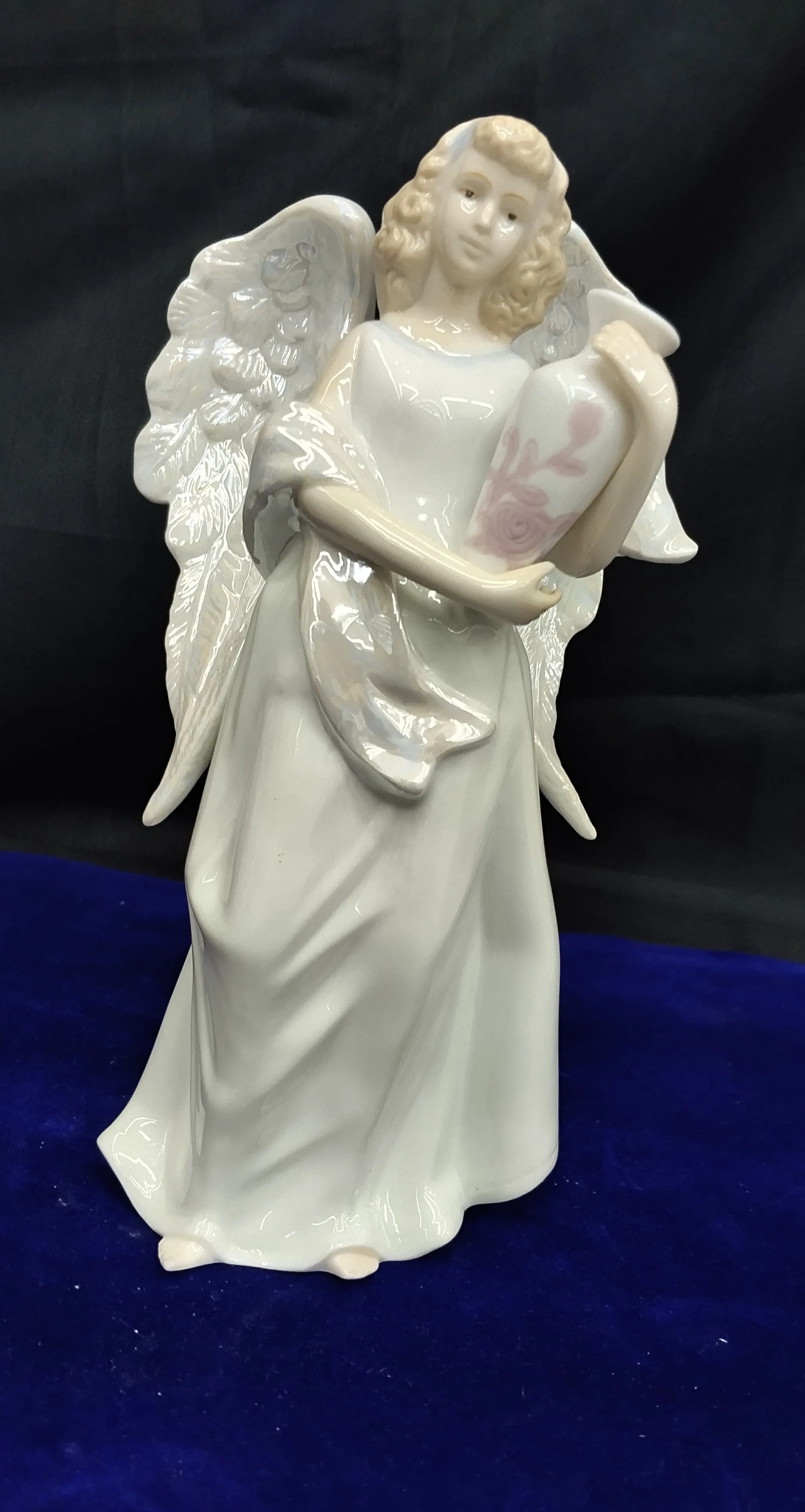 Heavenly Figure view 2