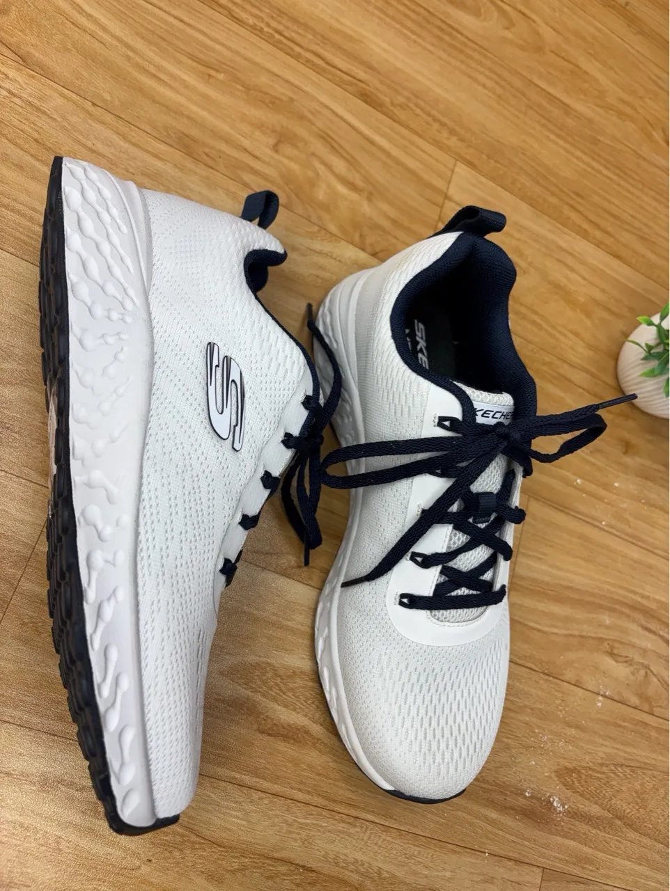 Skechers Running Shoes’ view 4