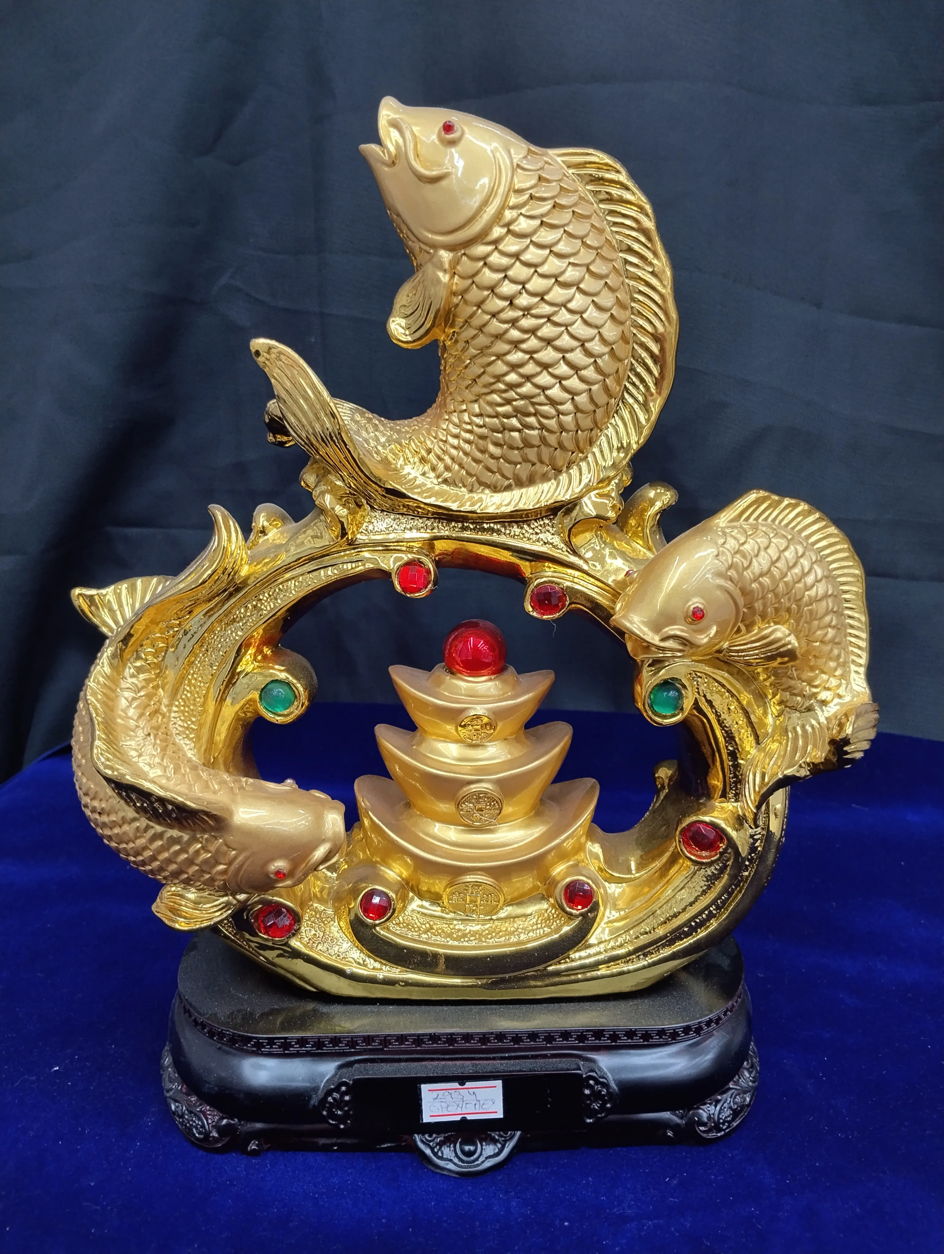 Golden Fish Statue view 2
