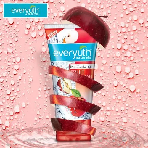 Everyuth Naturals Fruit Face Wash 50 g view 3
