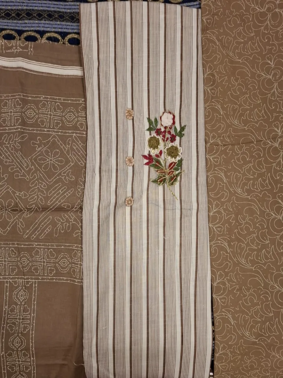 Mehendi Kurta Set view 2