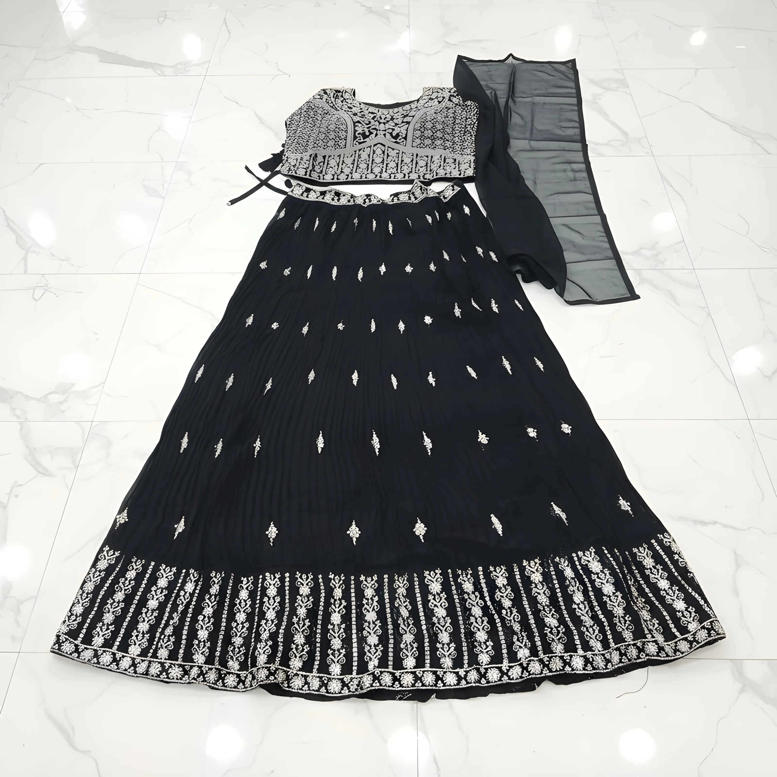 The Mirror Story lack Dress 030 view 2