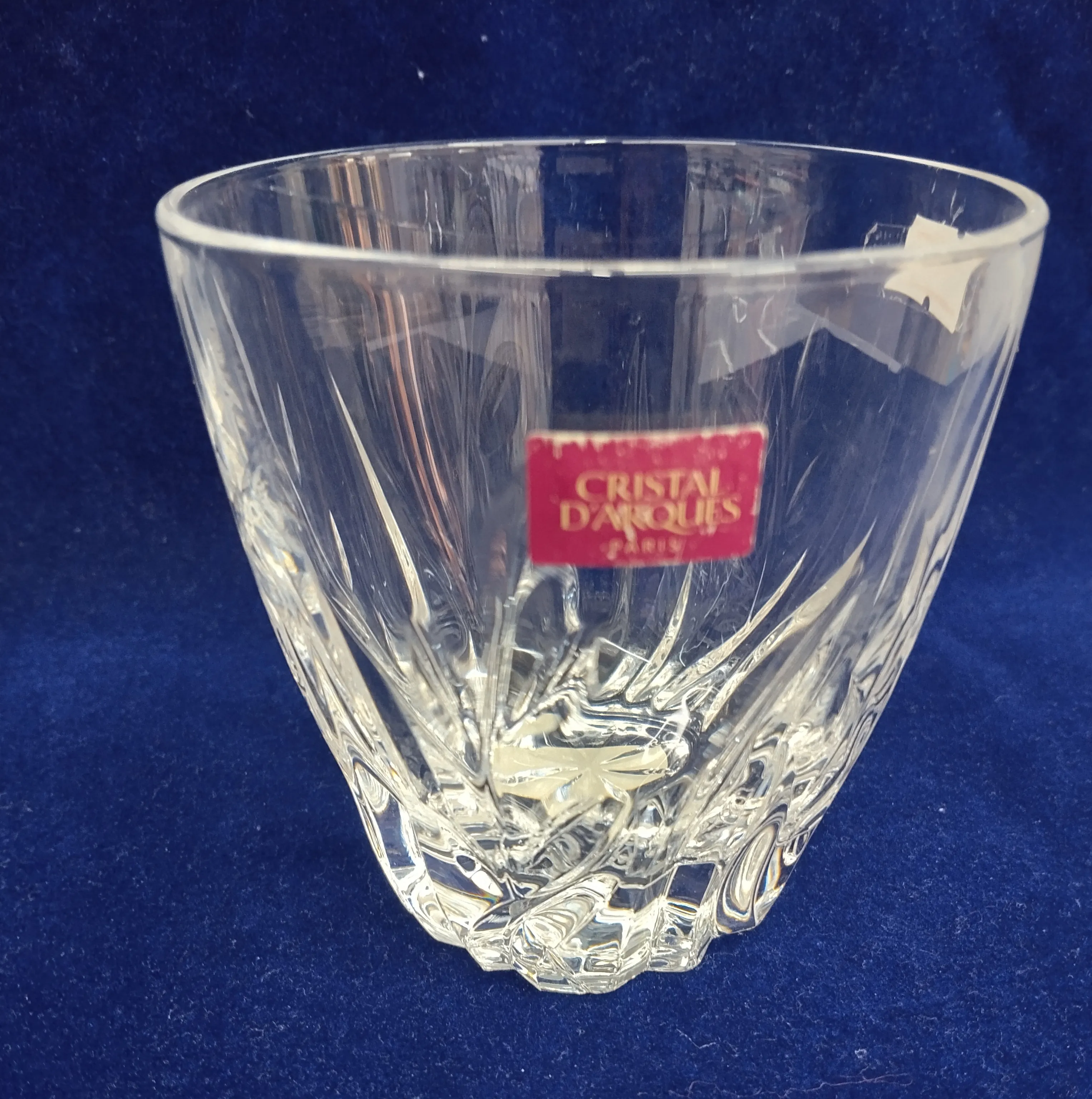 Cristal DArques Glass Broad view 2