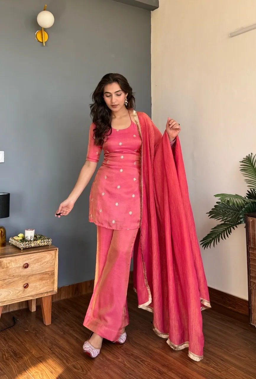 ‘Gulnoor’ - Pink view 2