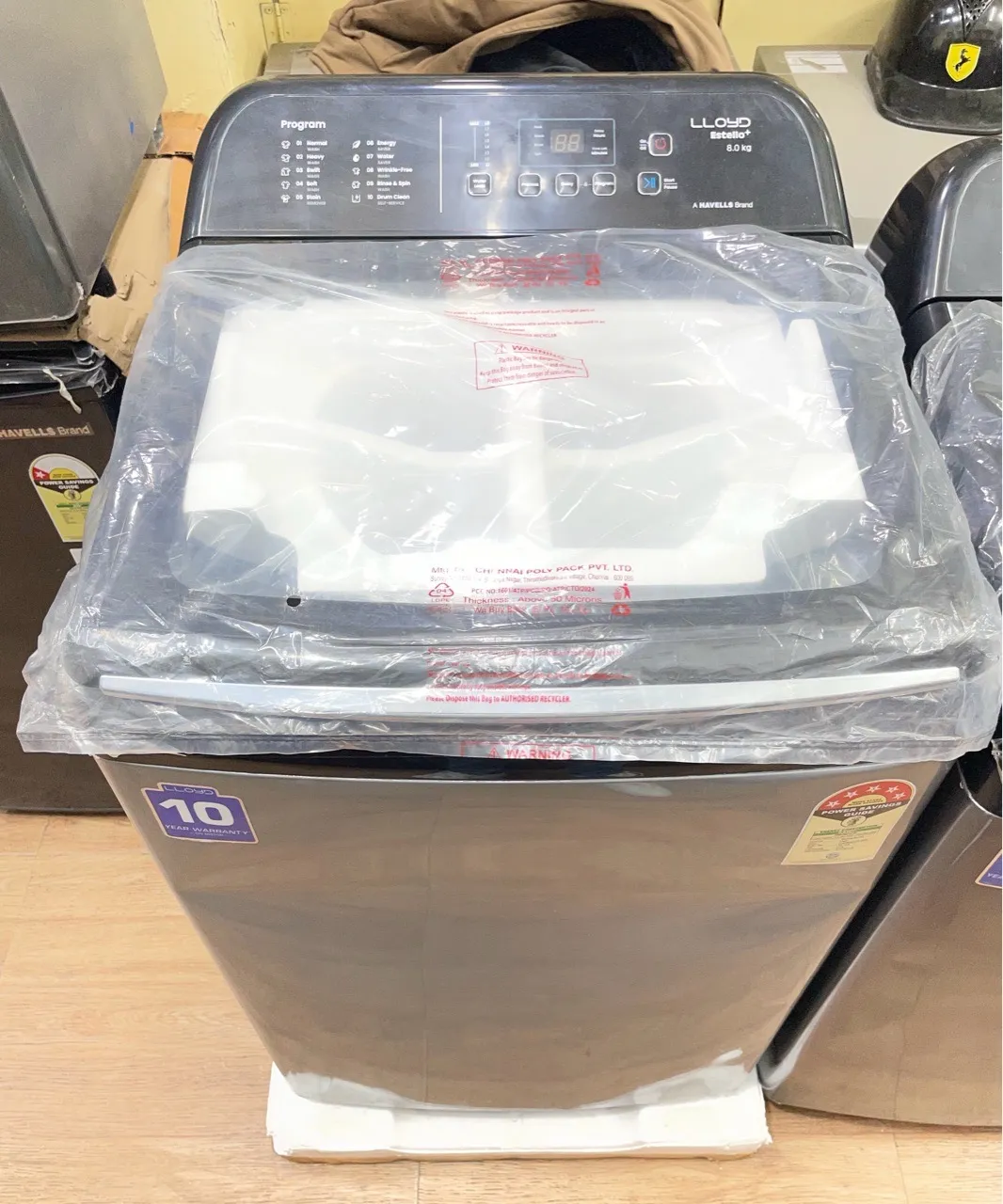 Lloyd Washing Machine view 2