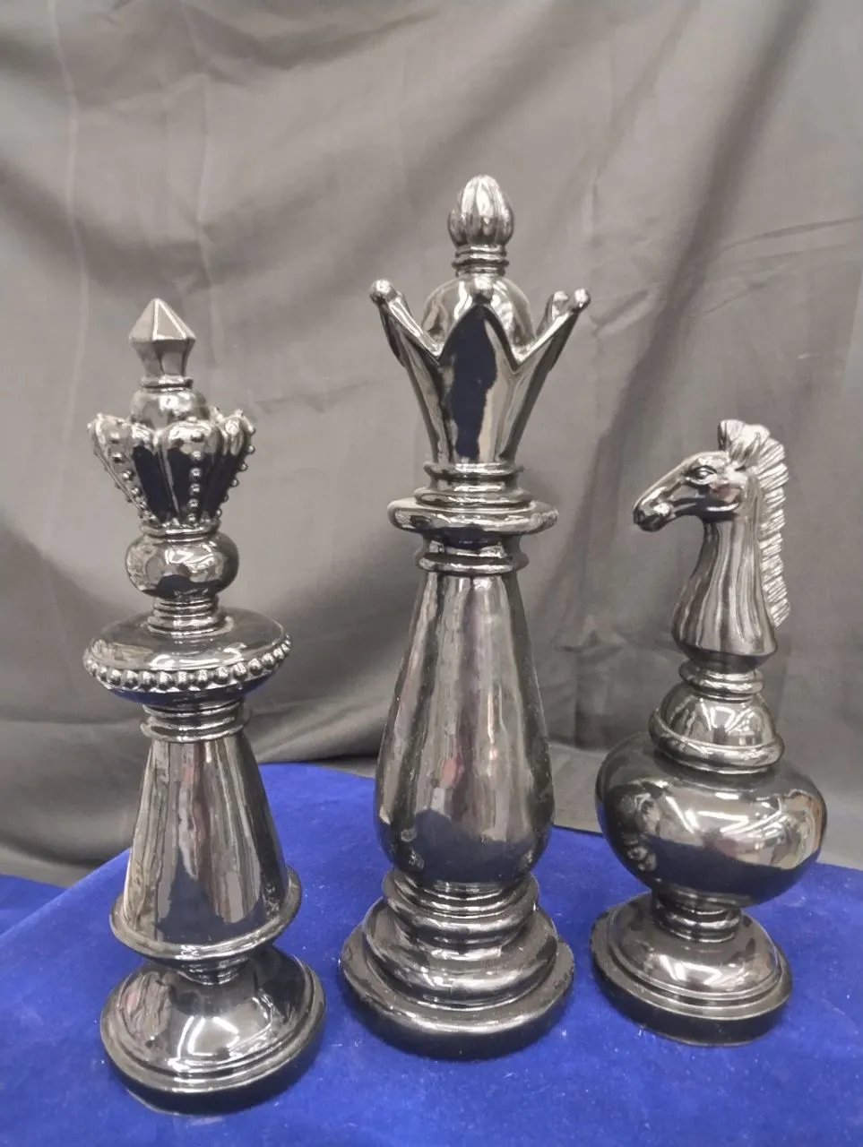 Chess-Themed Glass Set view 4
