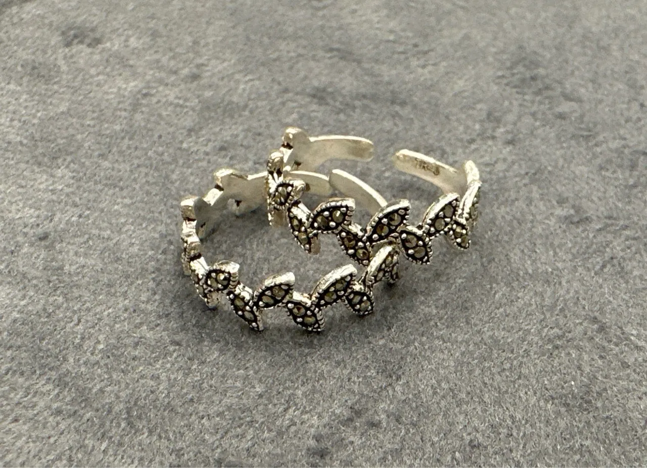 Silver Floral Cuff Toerings