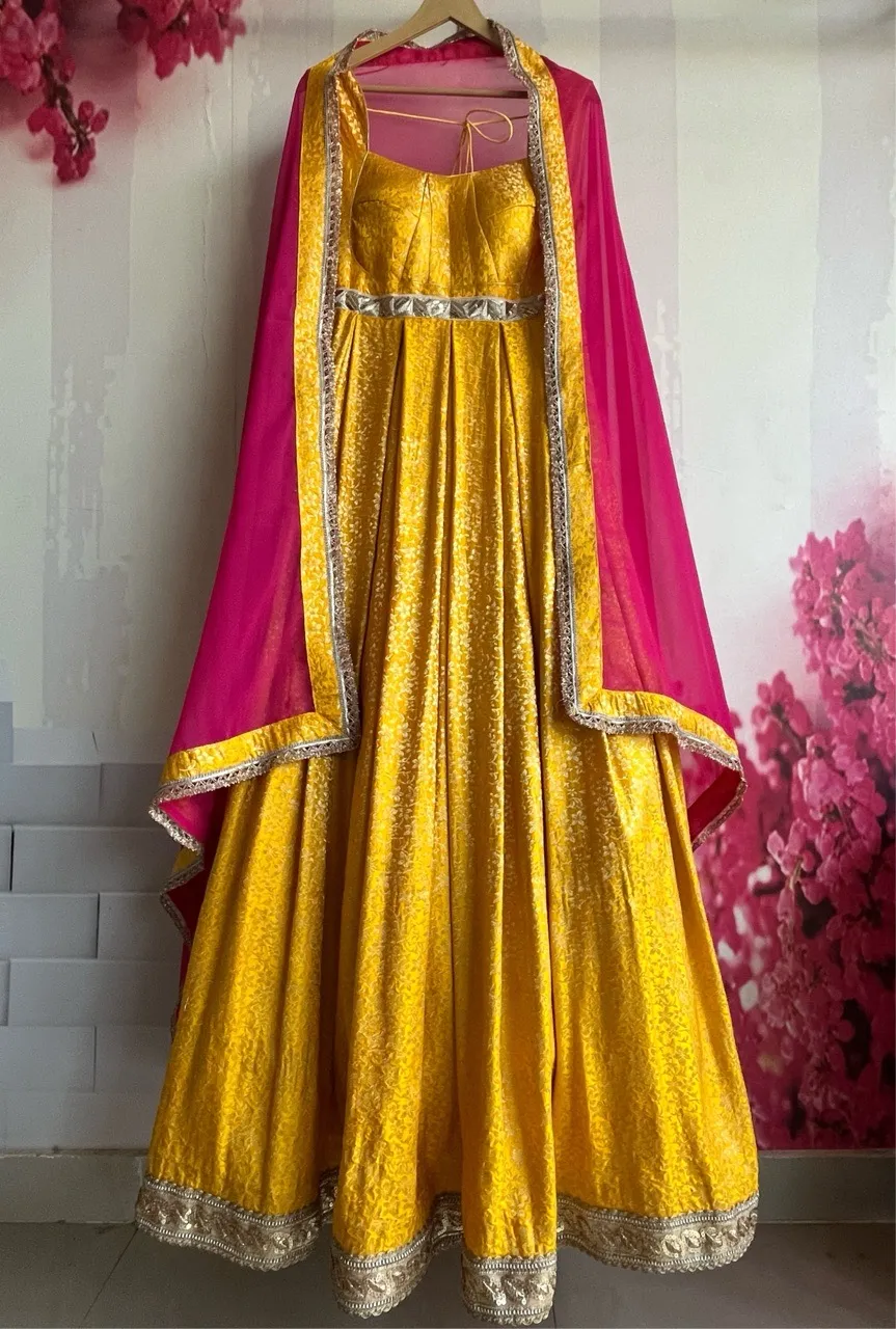 ‘Zarisha’ Anarkali - Yellow