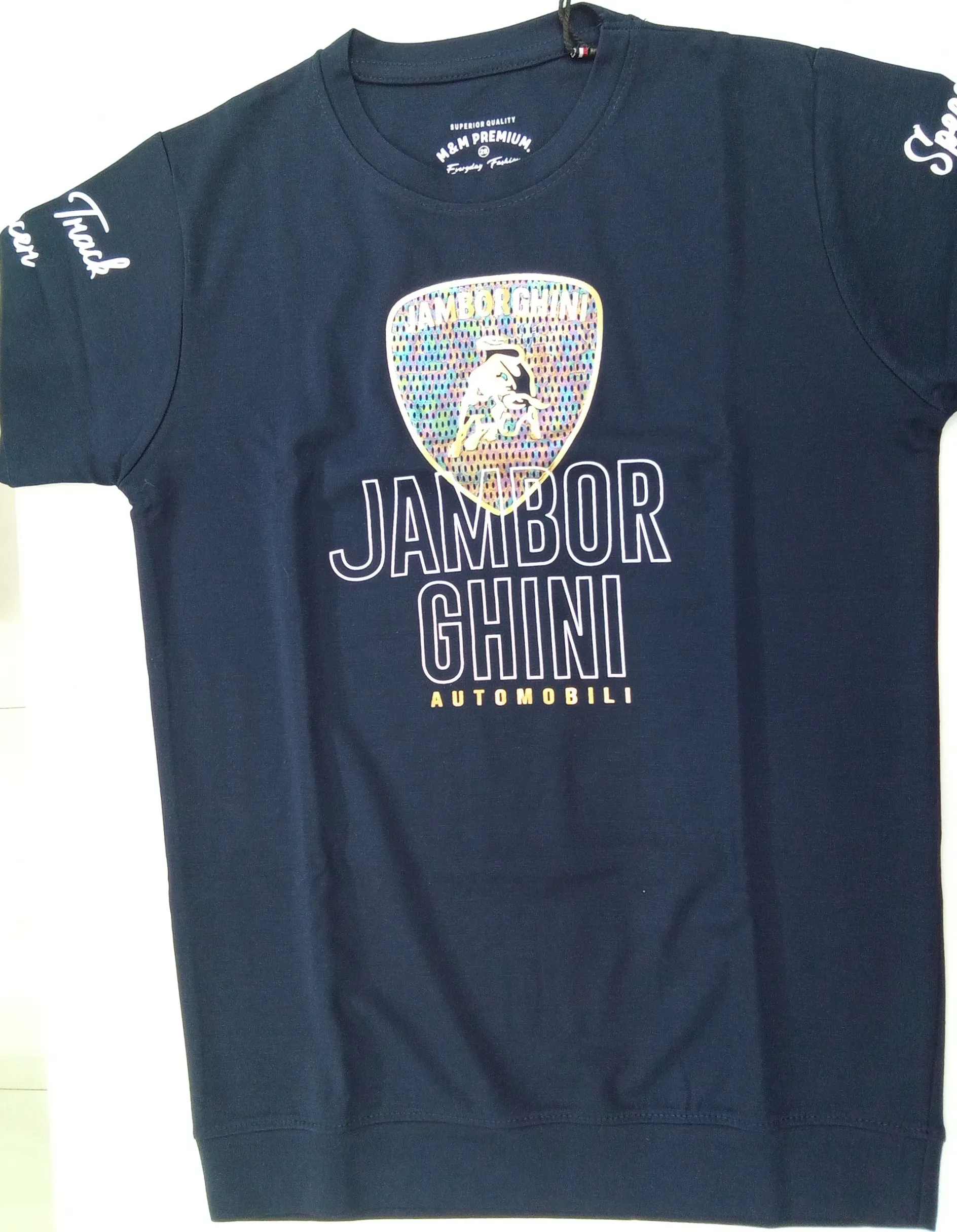 T-shirt with print view 3