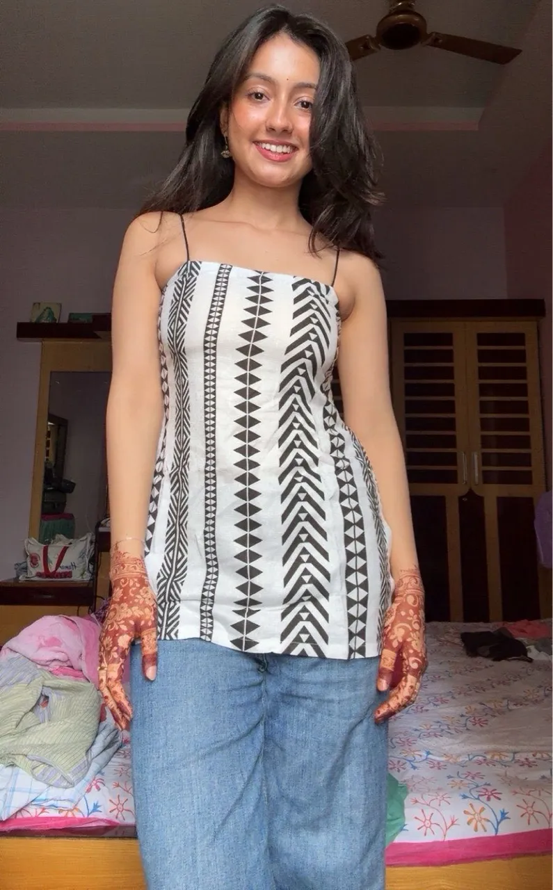 Geometric Print Tie-up Kurti view 2