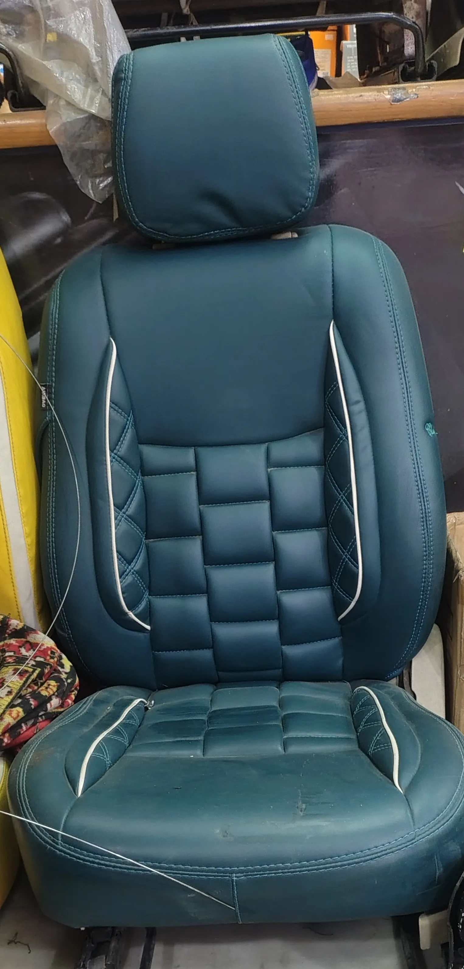 LuxCraft Car Seat view 2