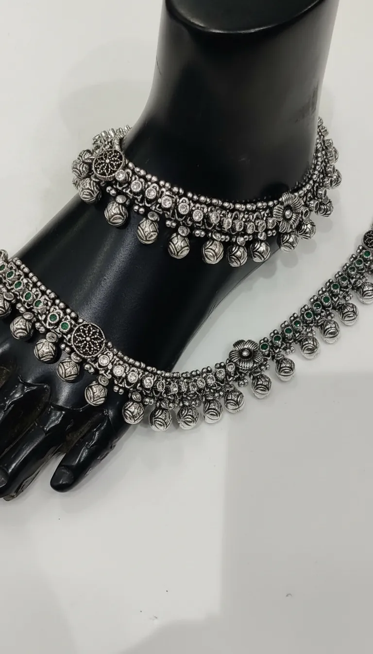 Traditional Silver Payal view 2