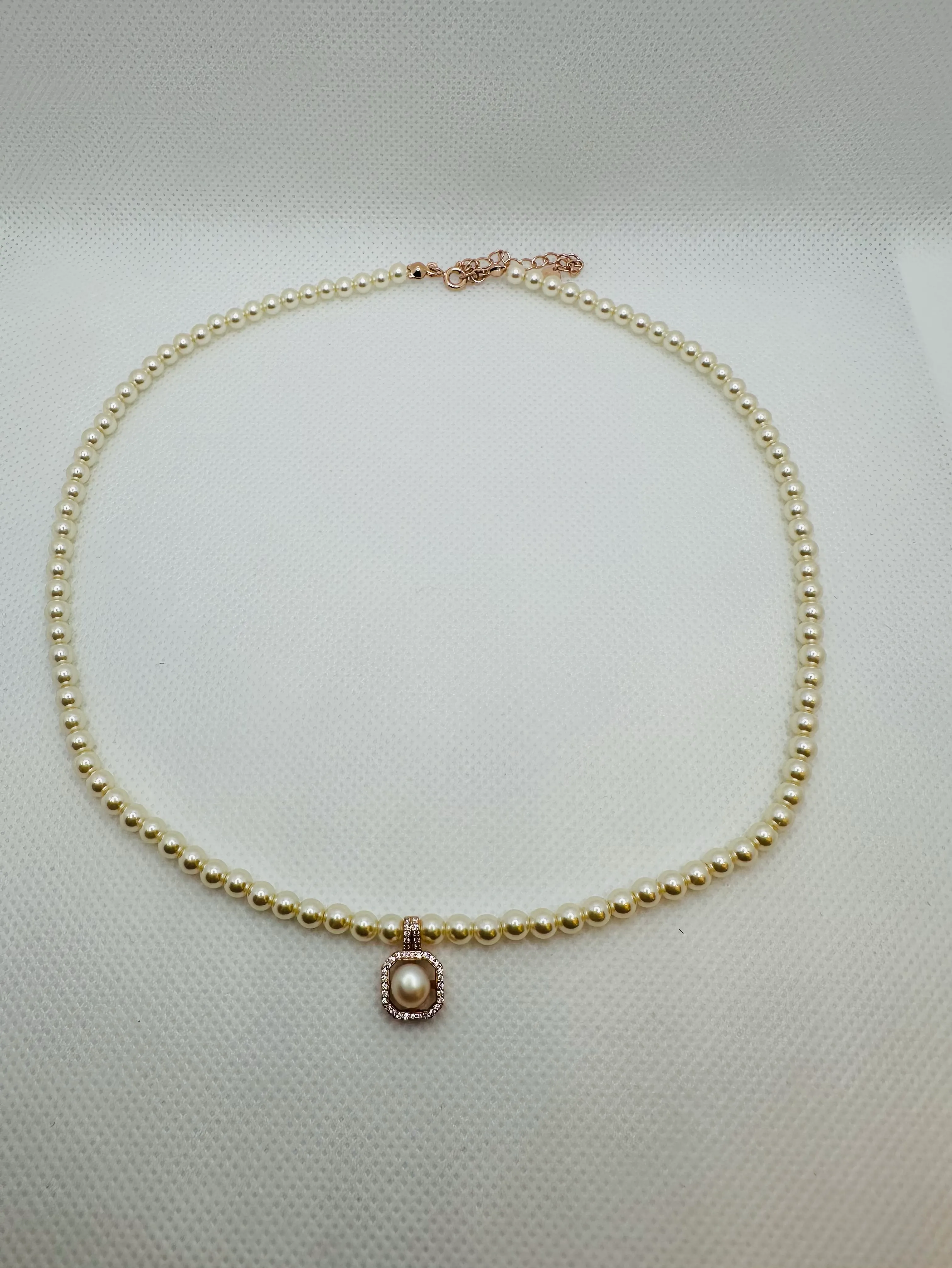 Pearl Necklace view 3