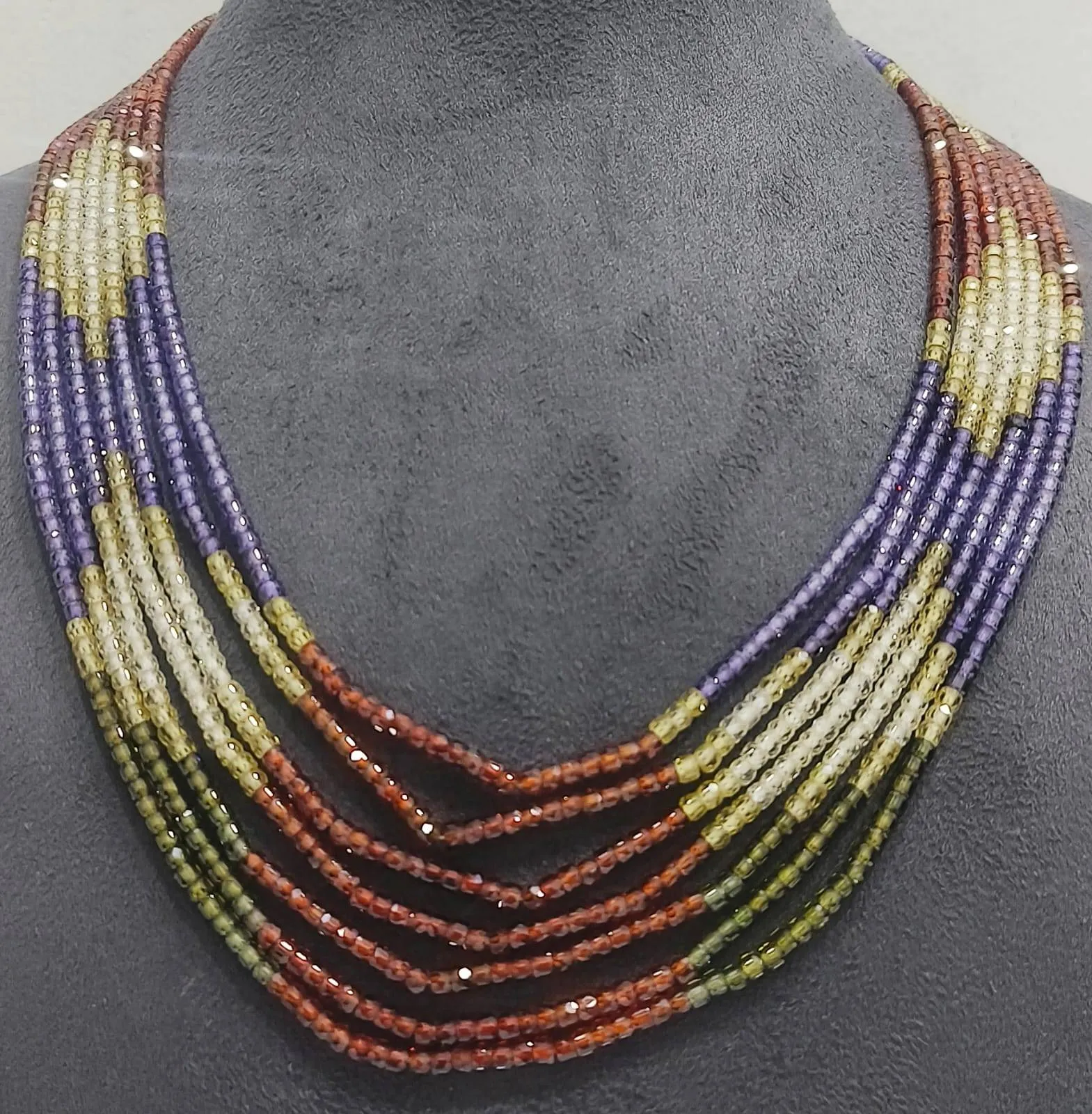 Multicolor Beaded Necklace (AVMM-04) view 2