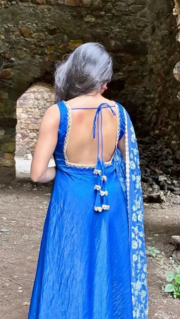 'Ayina' Suit Set - Royal Blue view 3