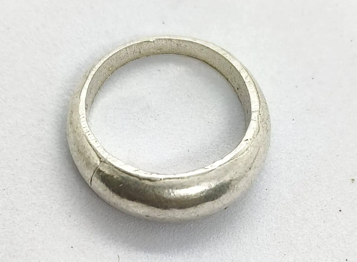 Silver Band Ring (AVSR-37) view 3
