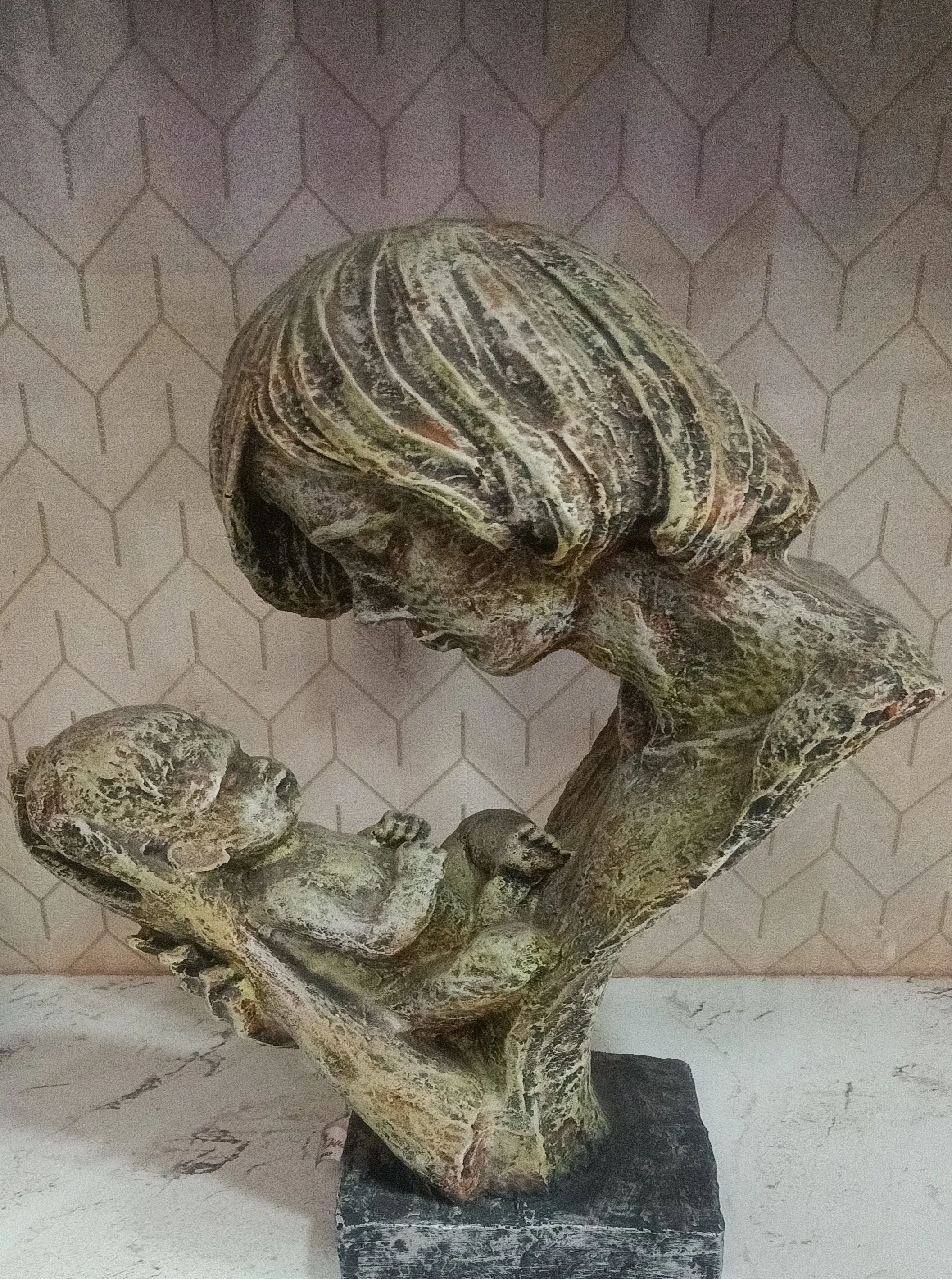 Mother and Child Sculpture view 2