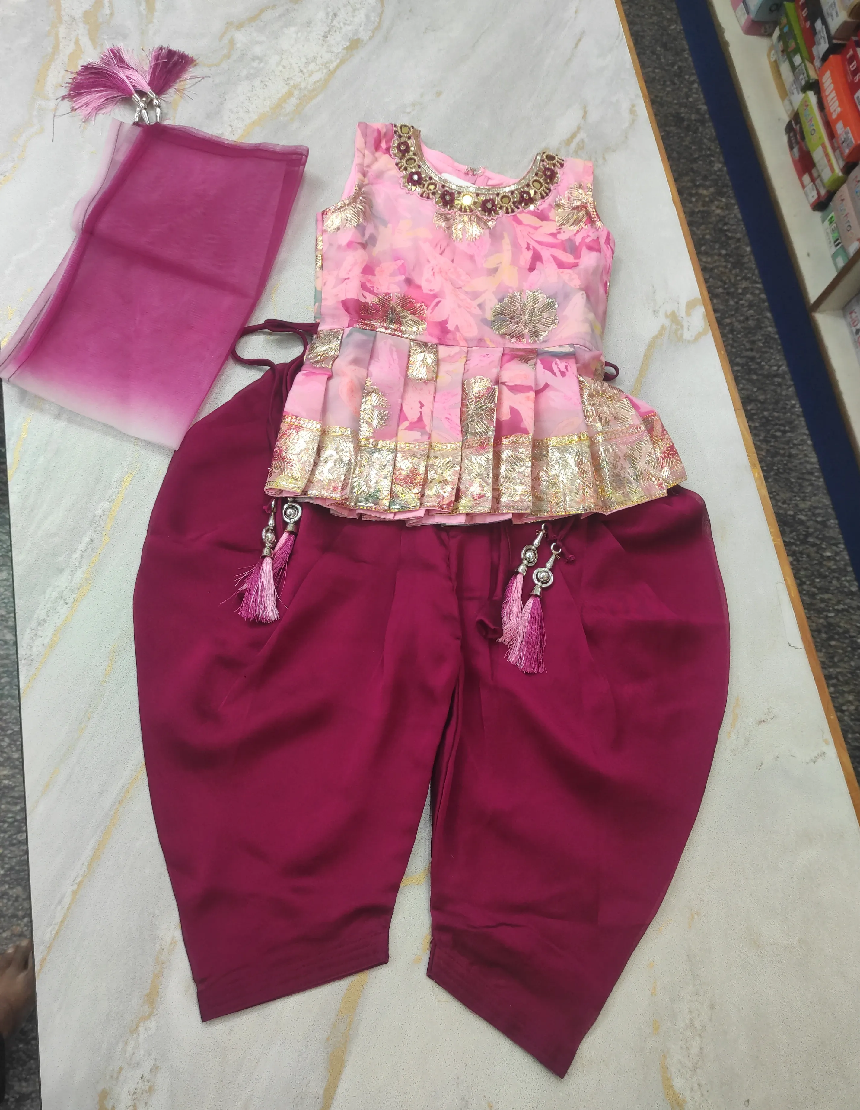 Girls Ethnic Outfit view 2