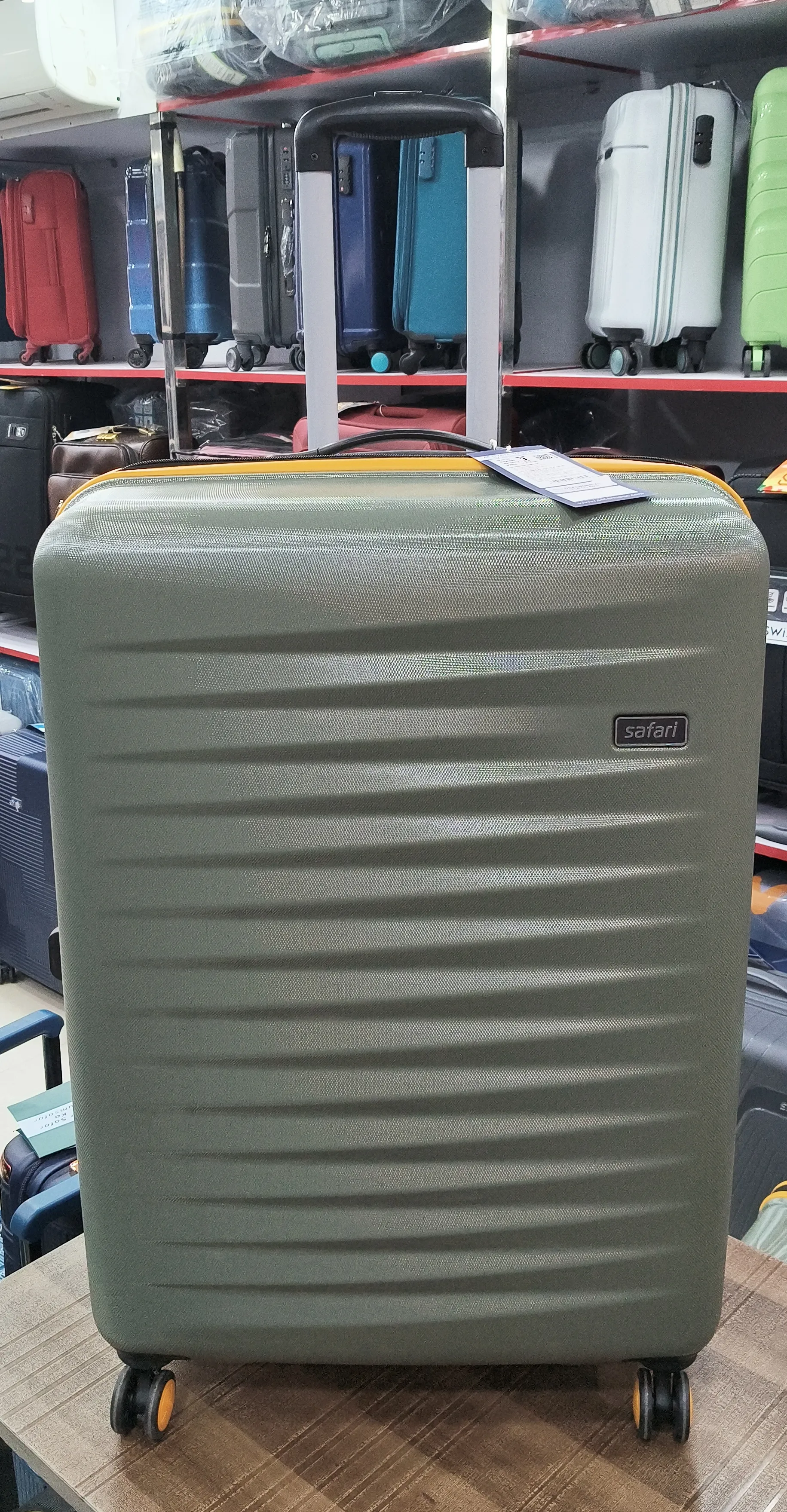 Safari Large Size Luggage 78 Cm With 5 YEARS REPLACEMENT GUARANTEE WORLDWIDE view 3