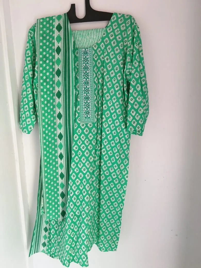 Green Bandhani Kurti view 3