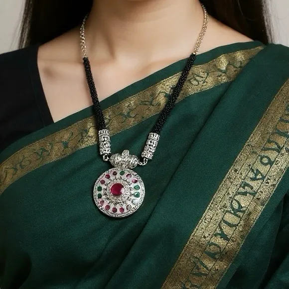 Marca Necklace and Earrings Set