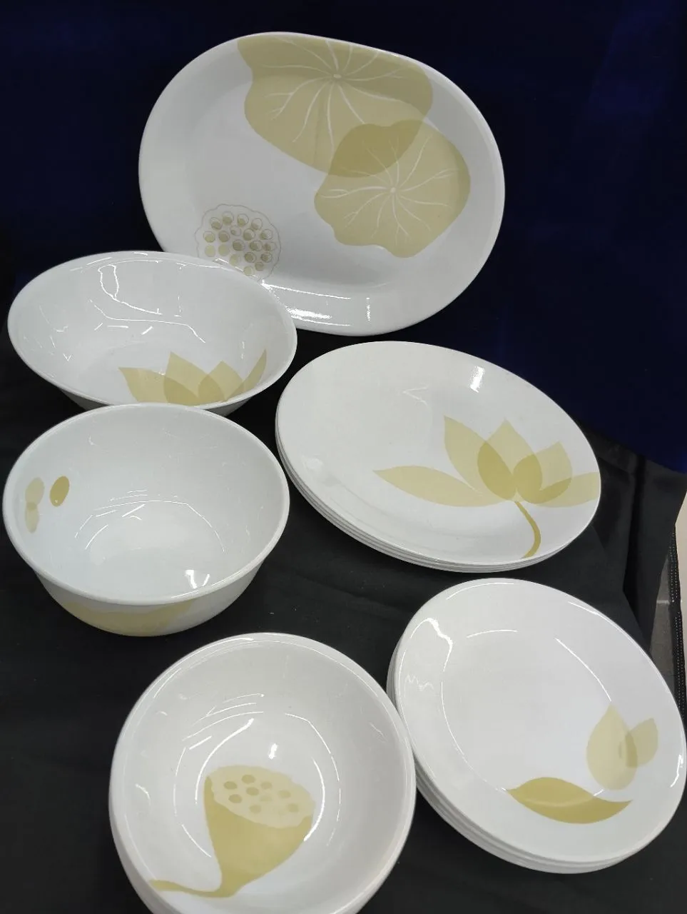 Decorative Ceramic Dinner Set Corelle view 2