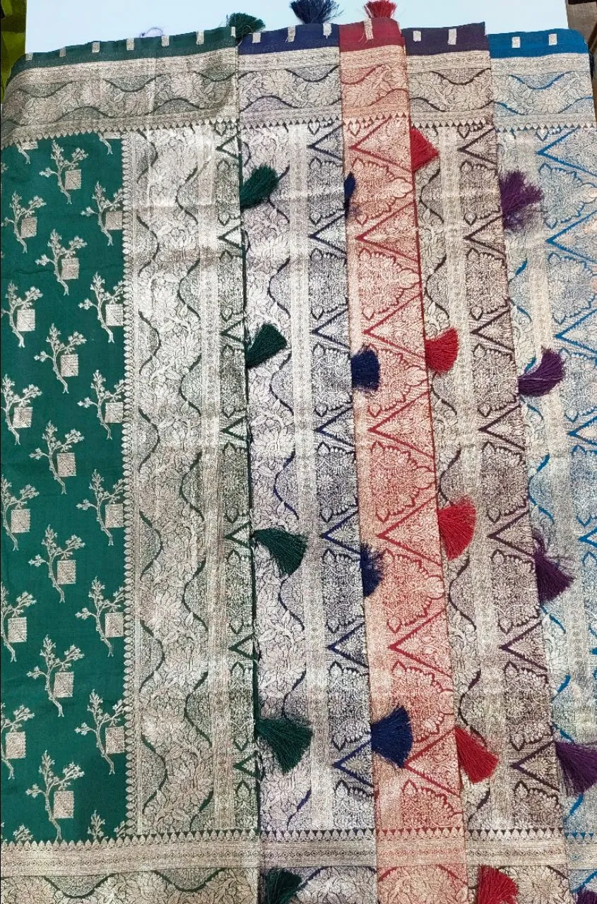 Royal Zari Woven Saree with Rich Golden Border & Tassels view 10
