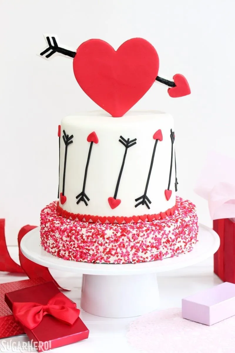 Love Arrow Themed Cake