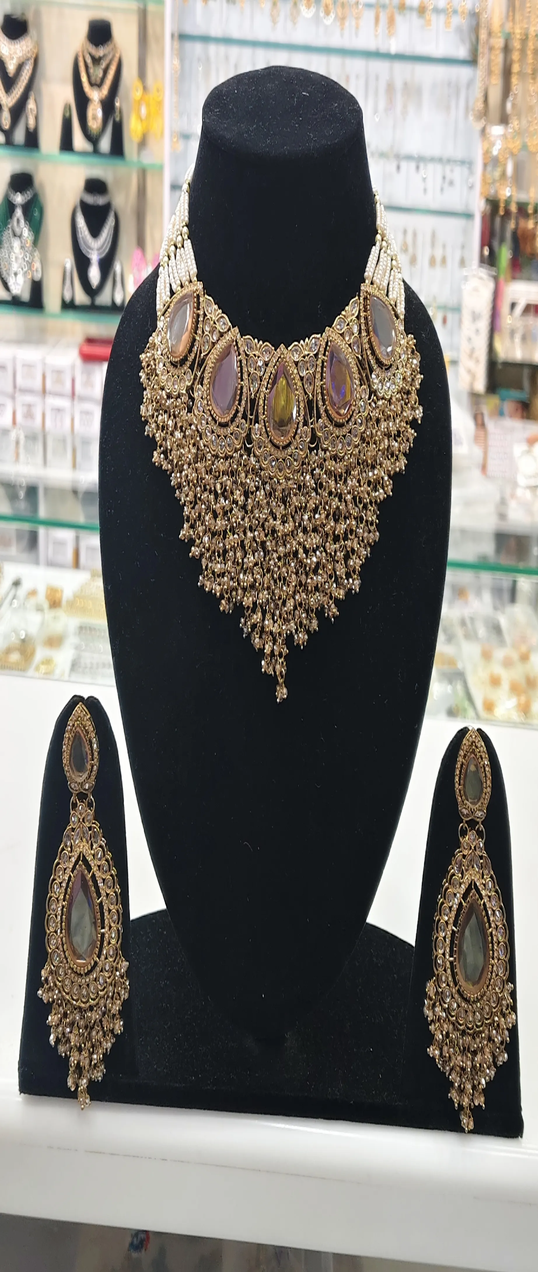 Polki Necklace and Earrings Set view 2