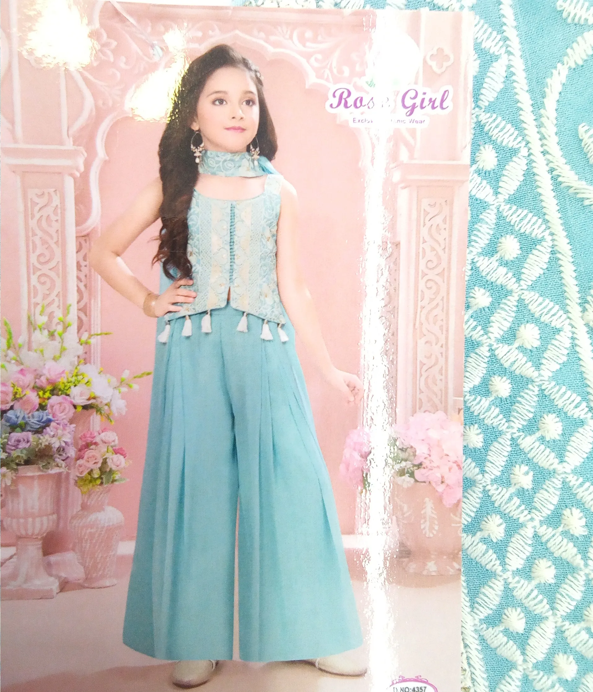 Rosi Girl Party Wear Set view 3