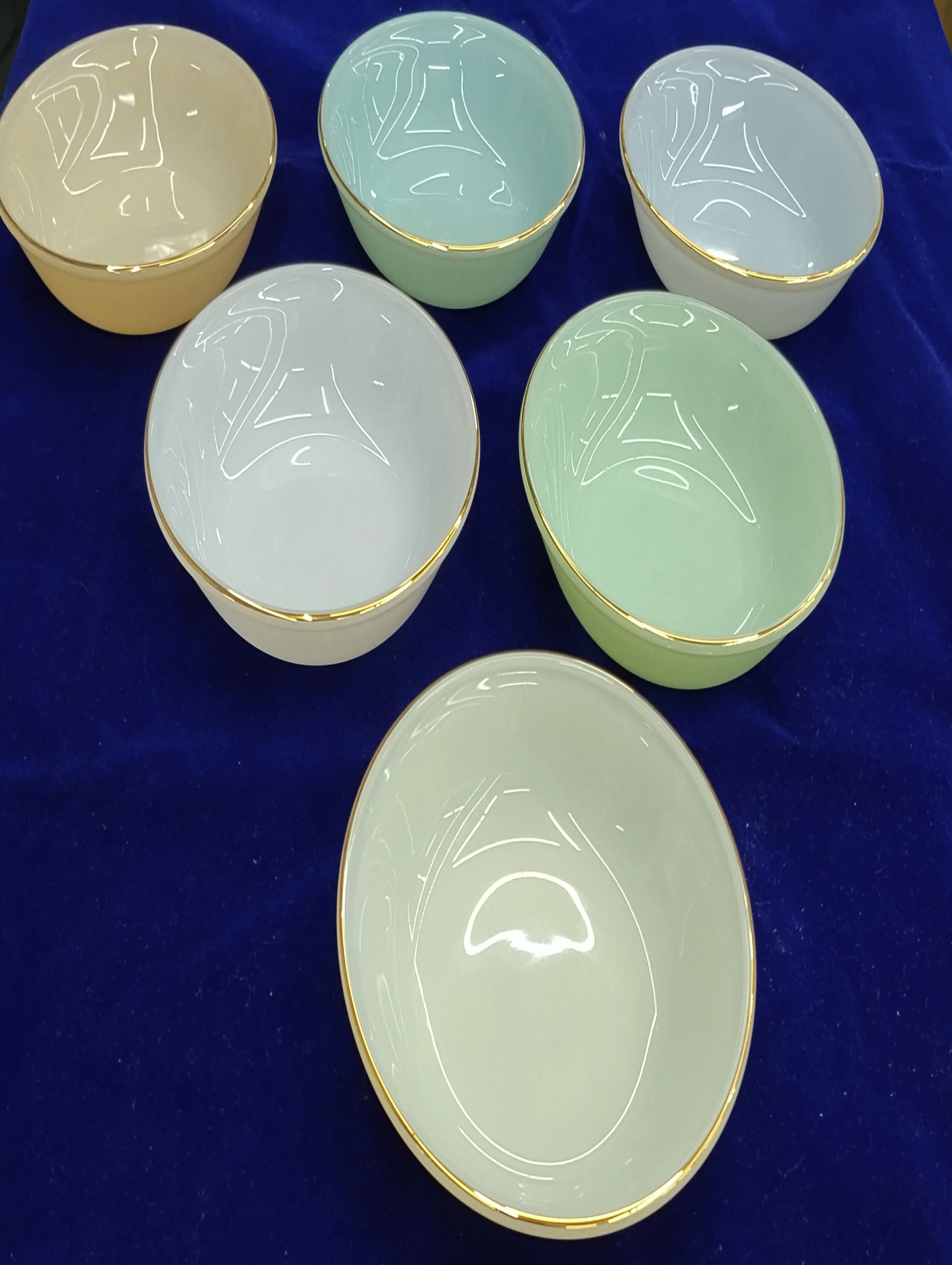 Decorative Ceramic Bowls Each In Different Colour view 2