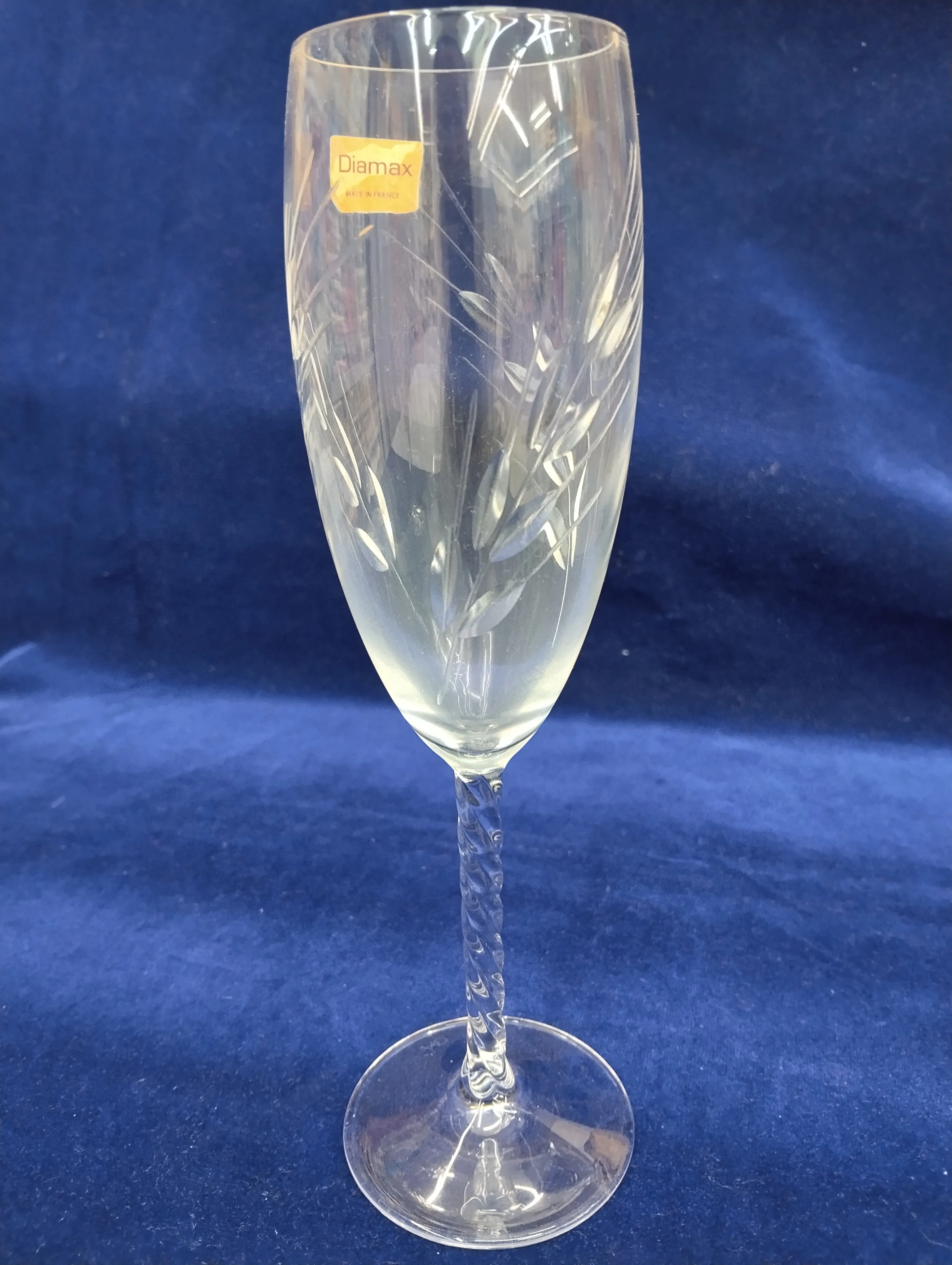 Diamax Champagne Flute view 2